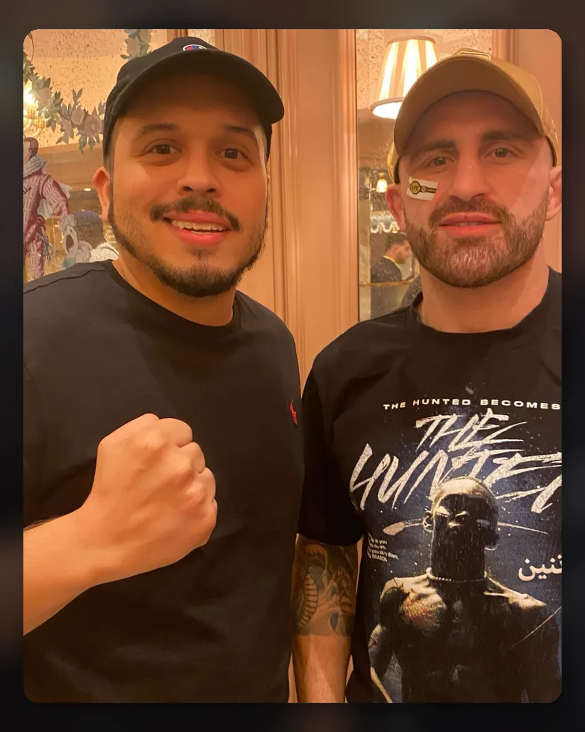 Rob Lopez with Alexander Volkanovski